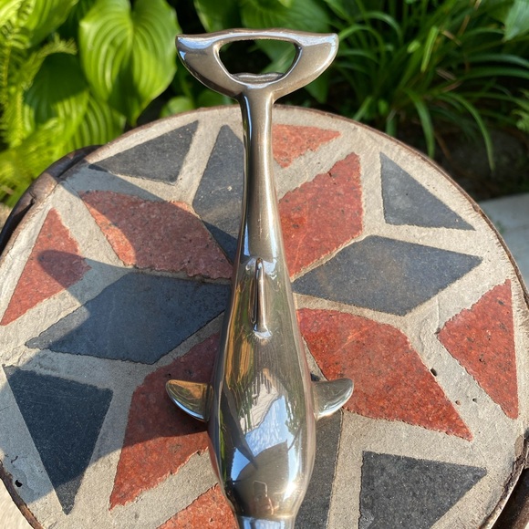 E.P. Zinc Made In Hong Kong Dolphin Bottle opener - Picture 4 of 6